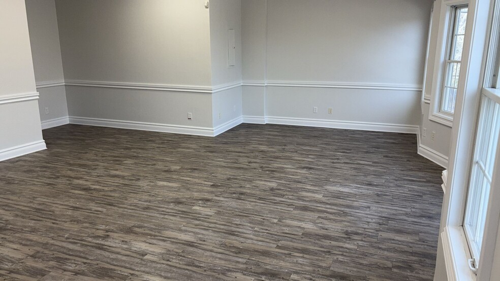 402 Lexington Ave, Lakewood, NJ à louer - Photo intérieure – Image 2 sur 8