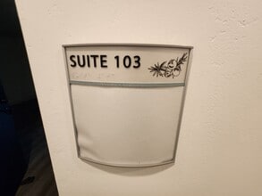 312 S Juniper St, Escondido, CA à louer Photo intérieure– Image 1 sur 17