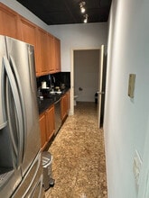 5201 Ravenswood Rd, Fort Lauderdale, FL à louer Photo intérieure– Image 2 sur 6