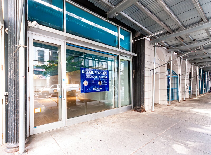 21 Warren St, New York, NY à louer - Photo de l’immeuble – Image 2 sur 17