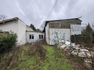 Plus de détails pour Local d’activités à vendre