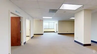 350 Fairfield Ave, Bridgeport, CT à louer Numérisation 3D Matterport– Image 1 sur 6
