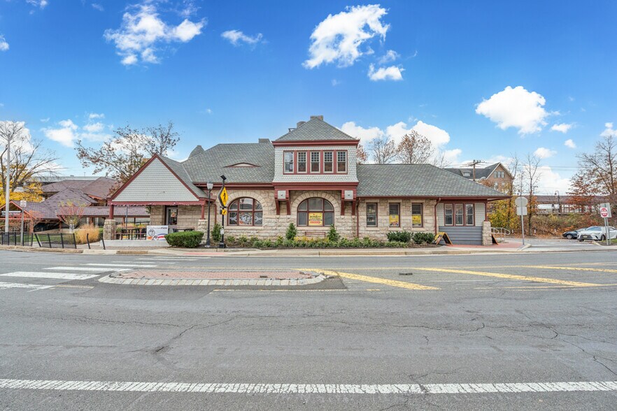 1 Veterans Memorial Dr W, Somerville, NJ à vendre - Photo de l’immeuble – Image 2 sur 32