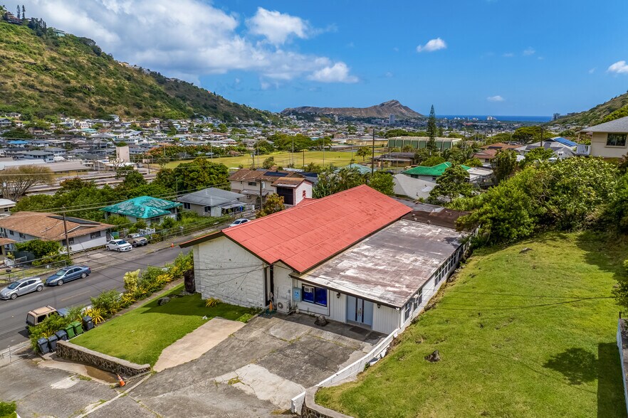 2106 Palolo Ave, Honolulu, HI à vendre - Photo de l’immeuble – Image 3 sur 6
