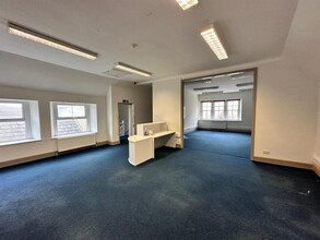 2-4 Princess Way, Swansea à louer Photo intérieure– Image 1 sur 4