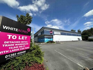 Plus de détails pour 11 Canning St, Burnley - Local commercial à louer