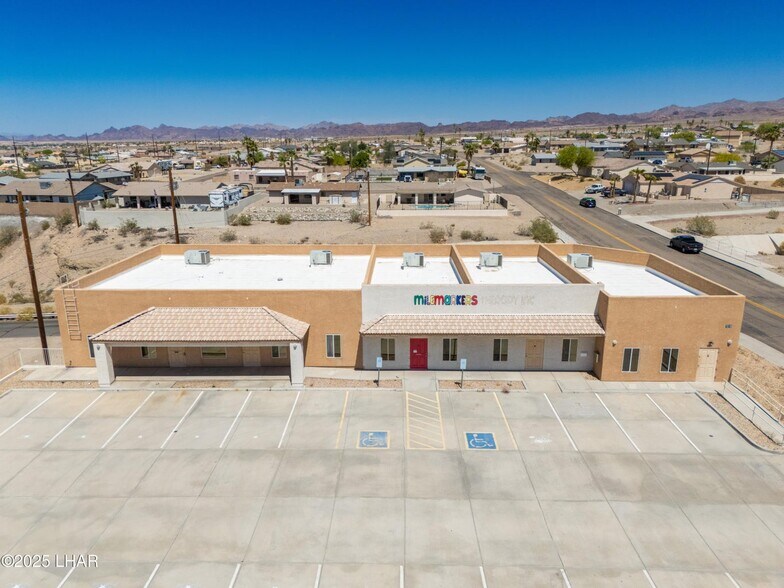 1515 N Lake Havasu Ave, Lake Havasu City, AZ à vendre - Photo de l’immeuble – Image 1 sur 67