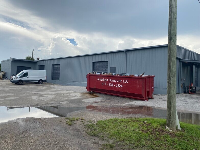 25115 Marion Ave, Punta Gorda, FL à vendre - Photo de l’immeuble – Image 3 sur 22