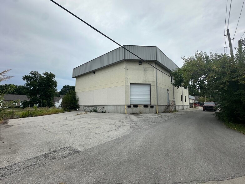 110 SE 5th St, Lees Summit, MO à vendre - Photo de l’immeuble – Image 2 sur 21