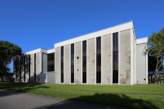 Plus de détails pour 1601 N Palm Ave, Pembroke Pines, FL - Bureau/Médical à louer