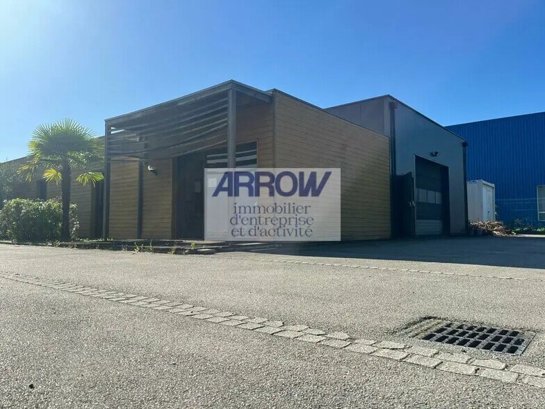 Industriel/Logistique dans Bouaye à louer - Photo de l’immeuble – Image 1 sur 4