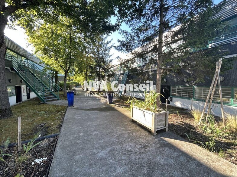 12 Rue Condorcet, Taverny à louer - Photo de l’immeuble – Image 3 sur 10