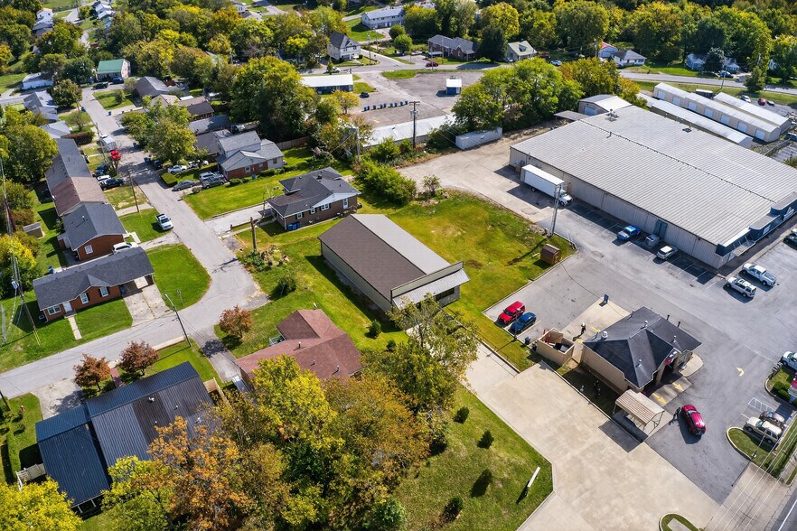 784 S 4th St, Danville, KY à vendre - Photo de l’immeuble – Image 2 sur 24