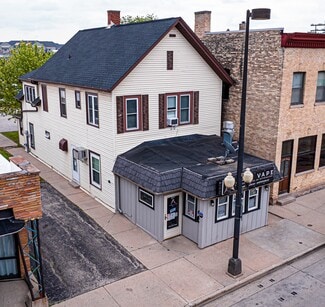 Plus de détails pour 113-115 S Main St, Oconomowoc, WI - Local commercial à vendre
