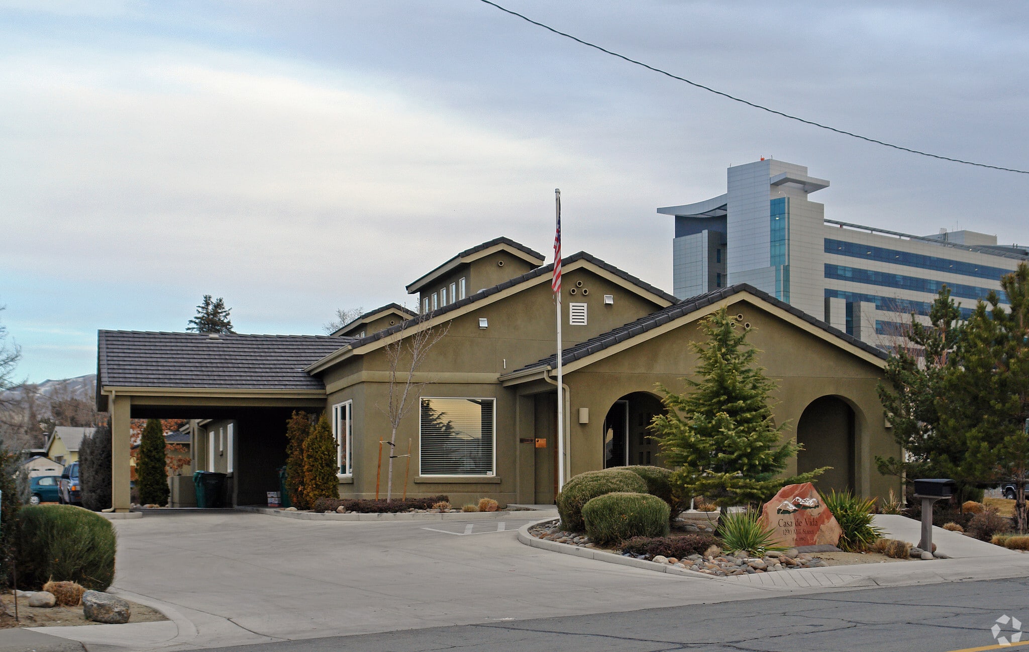 1290 Mill St, Reno, NV à vendre Photo principale– Image 1 sur 3