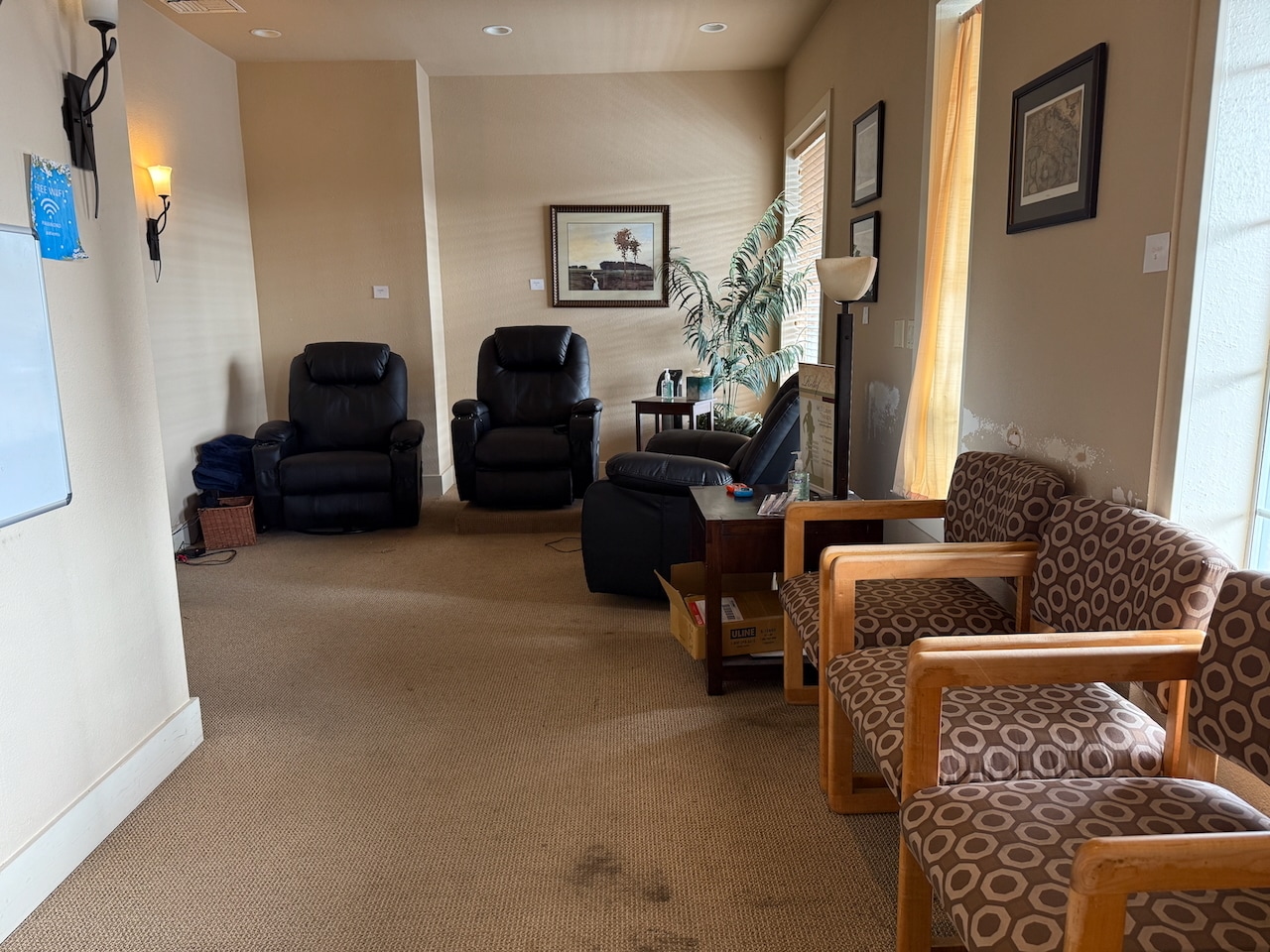 1720 S 72nd St, Tacoma, WA à vendre Photo intérieure– Image 1 sur 8