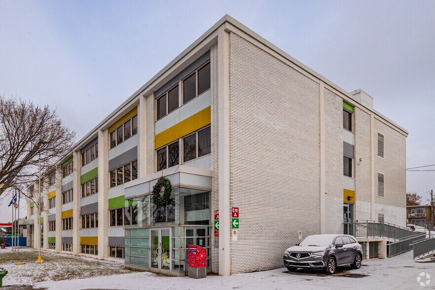 6850-6854 Rue Sherbrooke E, Montréal, QC à vendre - Photo principale – Image 1 sur 3