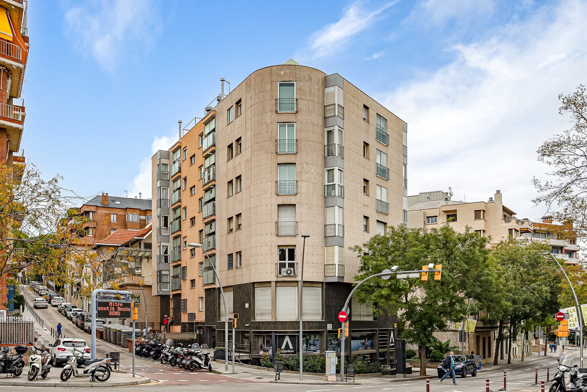Carrer de Ganduxer, 88, Barcelone, Barcelona à louer Photo principale– Image 1 sur 3