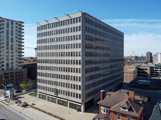Plus de détails pour 50 Queen St N, Kitchener, ON - Bureau, Local commercial à louer