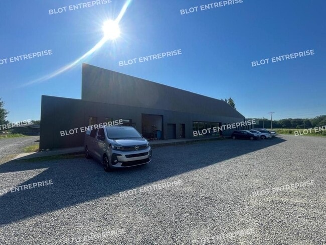 Plus de détails pour Bureau, Industriel/Logistique à louer