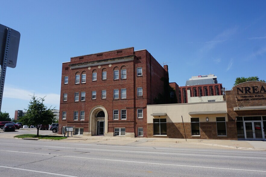 1234 K St, Lincoln, NE à vendre - Photo de l’immeuble – Image 2 sur 7