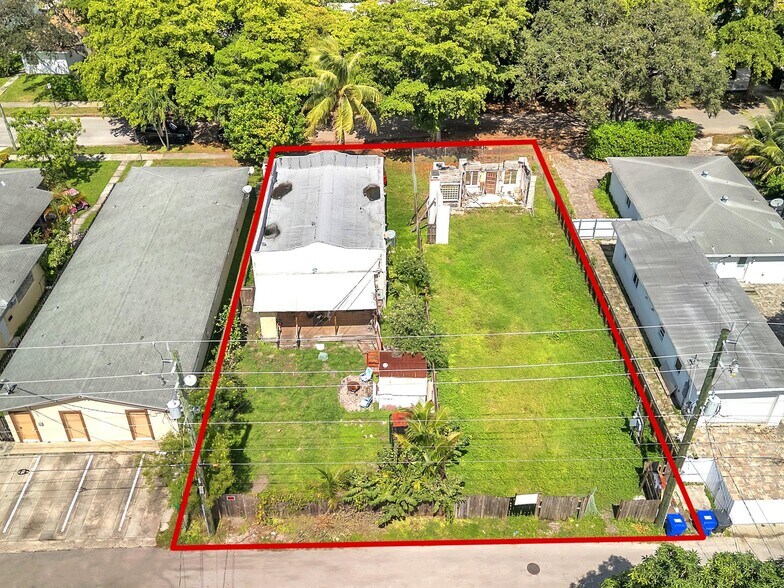 1932 Dewey St, Hollywood, FL à vendre - Photo de l’immeuble – Image 2 sur 28