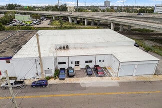 Plus de détails pour 2725 Hillsboro Rd, West Palm Beach, FL - Industriel/Logistique à vendre