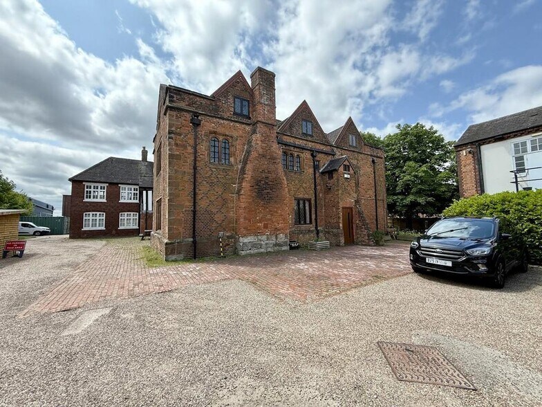 Redfern Rd, Birmingham à louer - Photo de l’immeuble – Image 1 sur 35