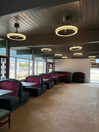 Plus de détails pour 10630 New Church Rd, Dallas, TX - Local commercial à vendre