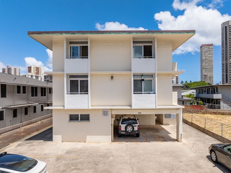 717 Hausten St, Honolulu, HI à vendre - Photo de l’immeuble – Image 3 sur 25