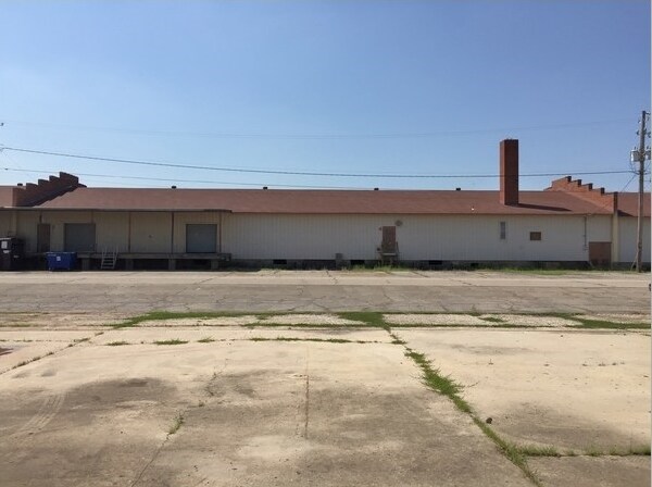 7600 Fort Chaffee Blvd, Fort Smith, AR à louer Photo principale– Image 1 sur 18