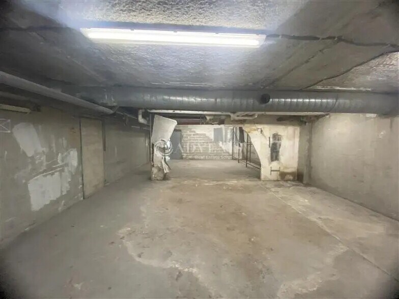 Local d’activités dans Maisons-Alfort à louer - Photo de l’immeuble – Image 1 sur 6