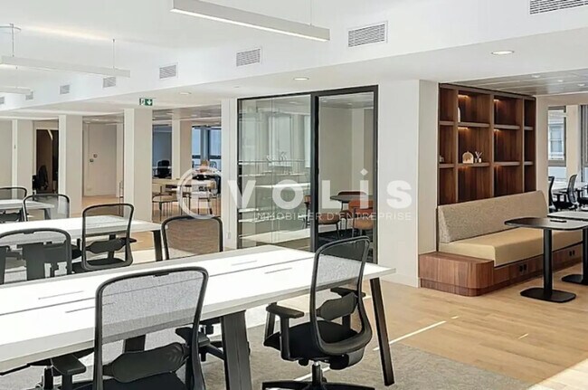 Plus de détails pour Bureau à louer