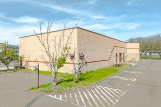 Plus de détails pour 10 Middletown Ave, North Haven, CT - Bureau à louer