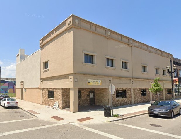 5618-5624 6th Ave, Kenosha, WI à louer Photo principale– Image 1 sur 18