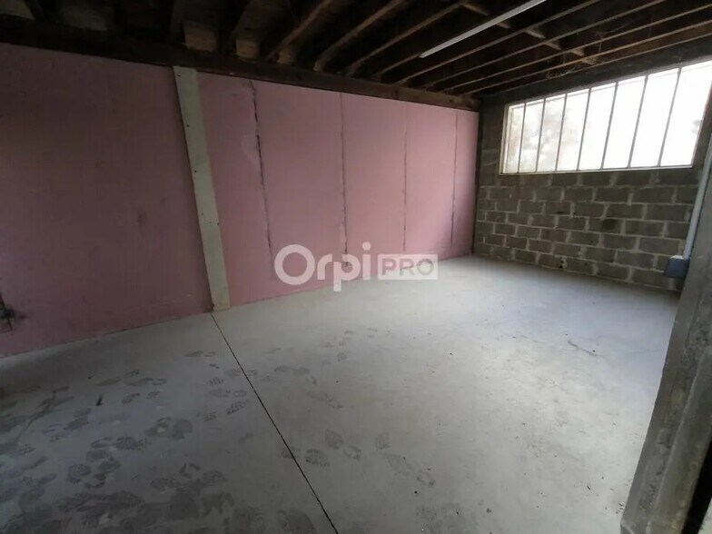 Bureau dans Brive-la-Gaillarde à louer - Photo intérieure – Image 2 sur 8