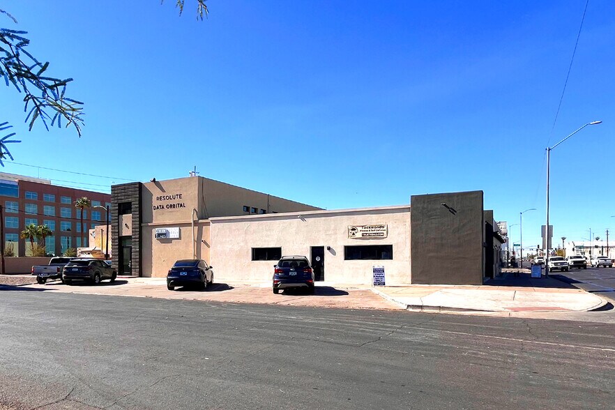 1805 W Van Buren St, Phoenix, AZ à louer - Photo de l’immeuble – Image 2 sur 17