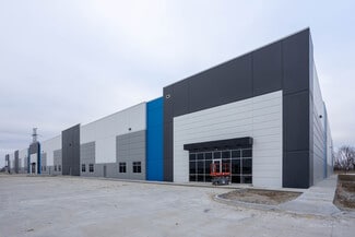 Plus de détails pour 7055-7125 SE Delaware Ave, Ankeny, IA - Industriel/Logistique à louer