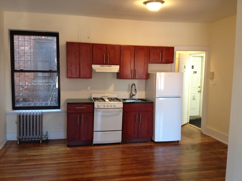 1324 Flatbush Ave, Brooklyn, NY à vendre - Photo de l’immeuble – Image 2 sur 3
