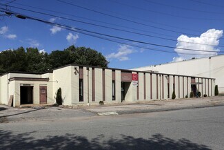 Plus de détails pour 15 Industrial Rd, Cranston, RI - Industriel/Logistique à vendre