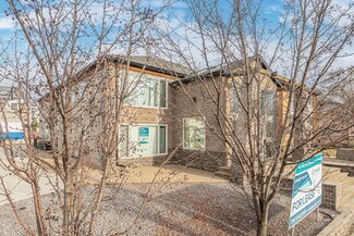 Plus de détails pour 10521 124 St, Edmonton, AB - Bureau/Local commercial à louer