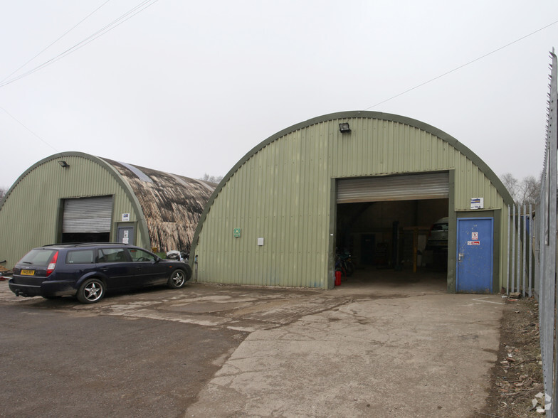 Boughton Industrial Estate, Boughton à vendre - Photo principale – Image 2 sur 2