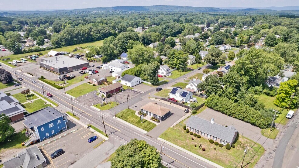 660 Springfield St, Feeding Hills, MA à louer - Aérien – Image 3 sur 13