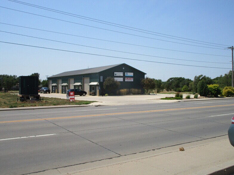 602 W Mary St, Garden City, KS à vendre - Photo de l’immeuble – Image 3 sur 10