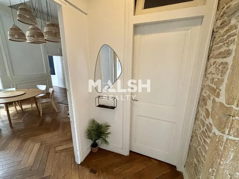 Bureau dans Lyon à louer - Photo de l’immeuble – Image 2 sur 7