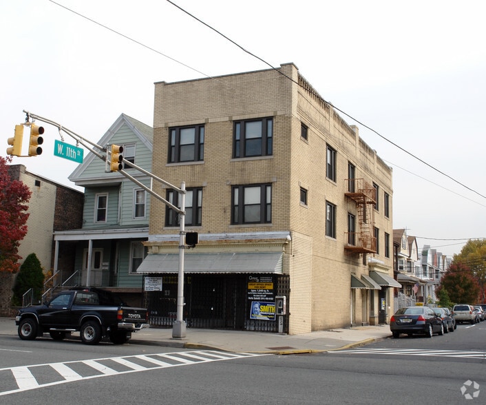 346 Kennedy Blvd, Bayonne, NJ à louer - Photo de l’immeuble – Image 3 sur 7