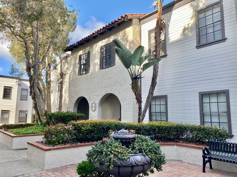 3990 Old Town Ave, San Diego, CA à louer - Photo de l’immeuble – Image 2 sur 6