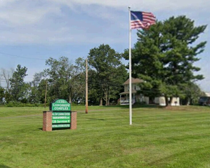 170 Township Line Rd, Hillsborough, NJ à louer - Photo de l’immeuble – Image 2 sur 3