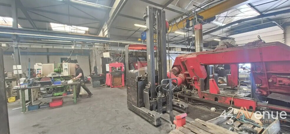 Industriel/Logistique dans Fraisses à vendre - Photo de l’immeuble – Image 3 sur 4