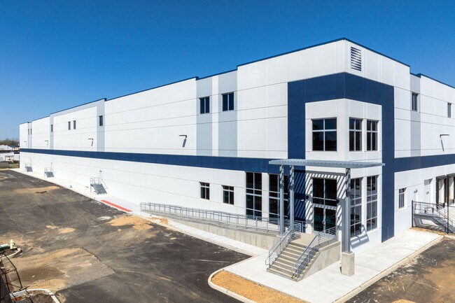Plus de détails pour 332 S 17th St, Camden, NJ - Industriel/Logistique à louer